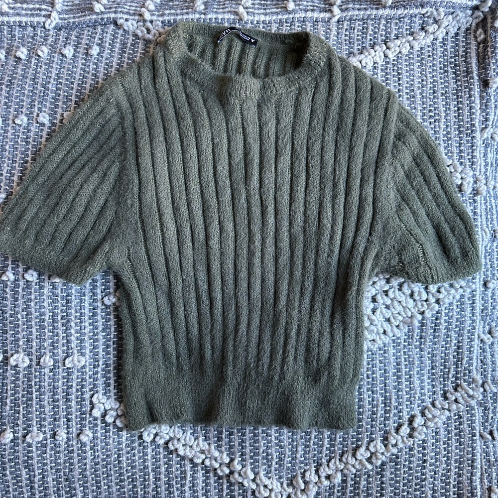 ZARA green sweater top
